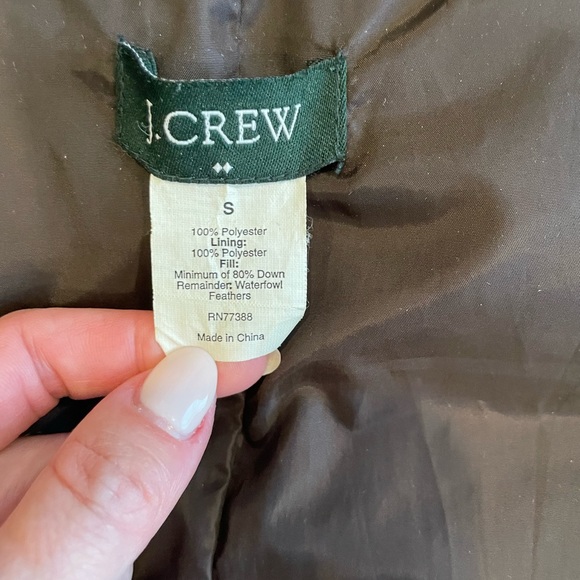 J. Crew Puffer Vest - Picture 4 of 4